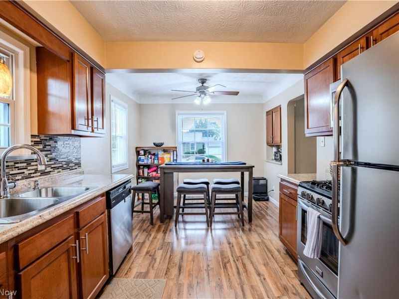5703 Haverhill Avenue, Parma, OH 44129 Photo 17