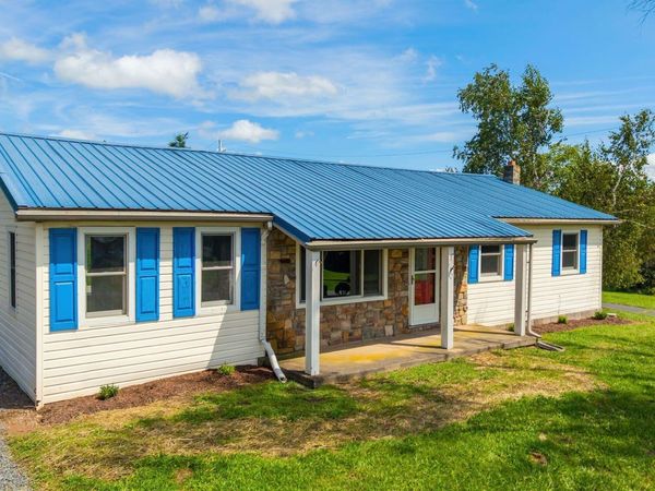 504 EVANSVILLE Road, Berwick, PA 18603