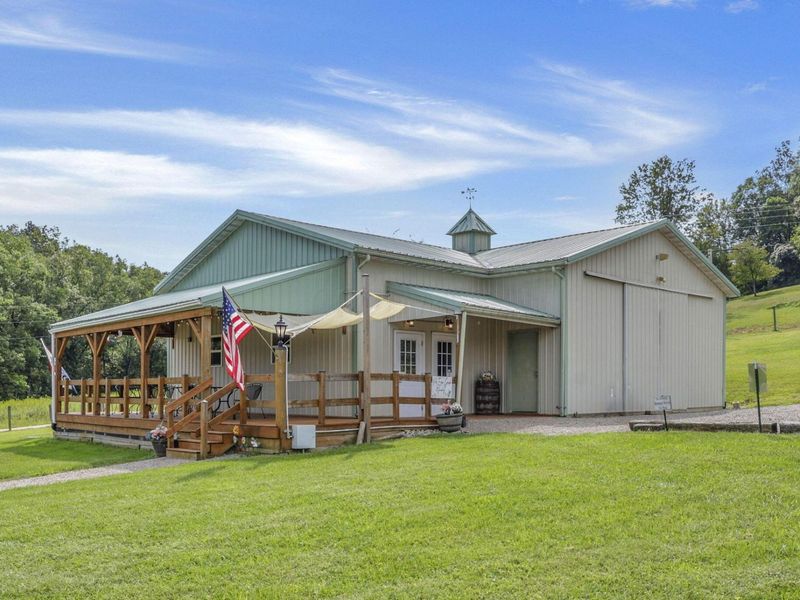 9065 Clay Pike Road, Chandlersville, OH 43727 Photo 10