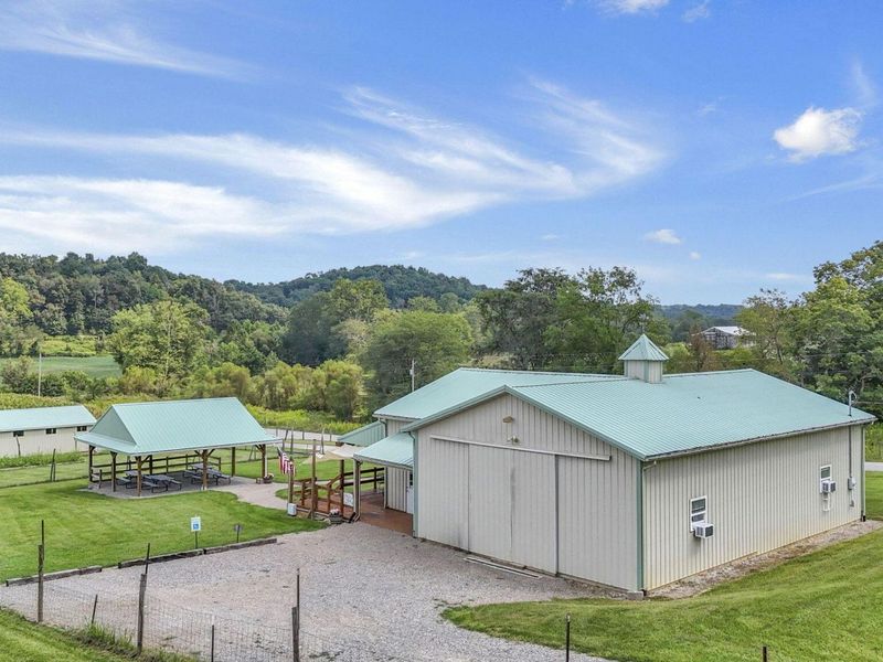 9065 Clay Pike Road, Chandlersville, OH 43727 Photo 38