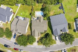 810 Indianola Ct. photo 4