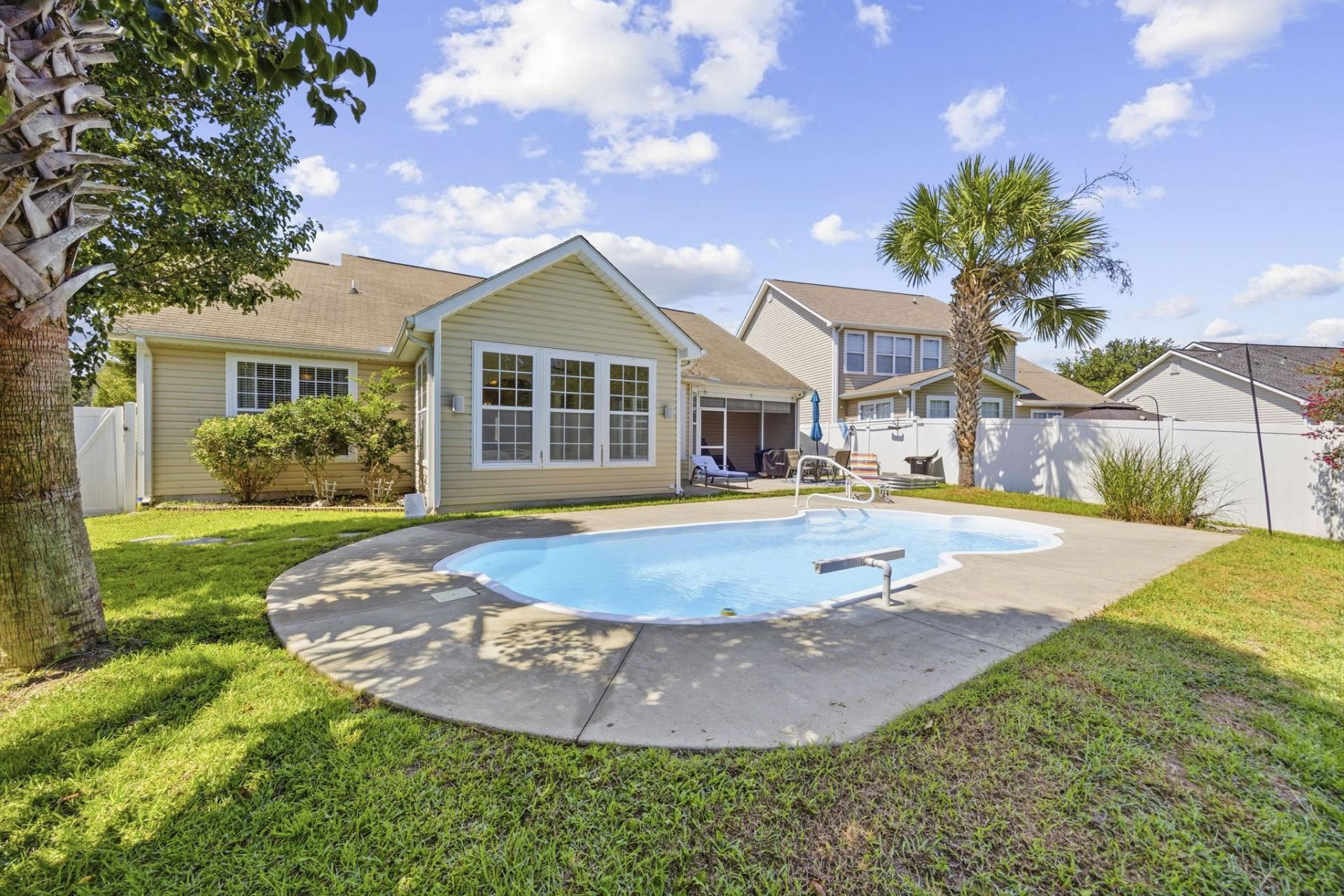810 Indianola Ct. Photo 36