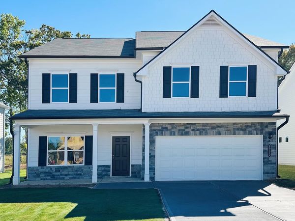 8220 Harbour Chase Loop, Ooltewah, TN 37363