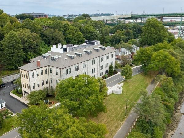 100 Commandants Way, Unit 107, Chelsea, MA 02150
