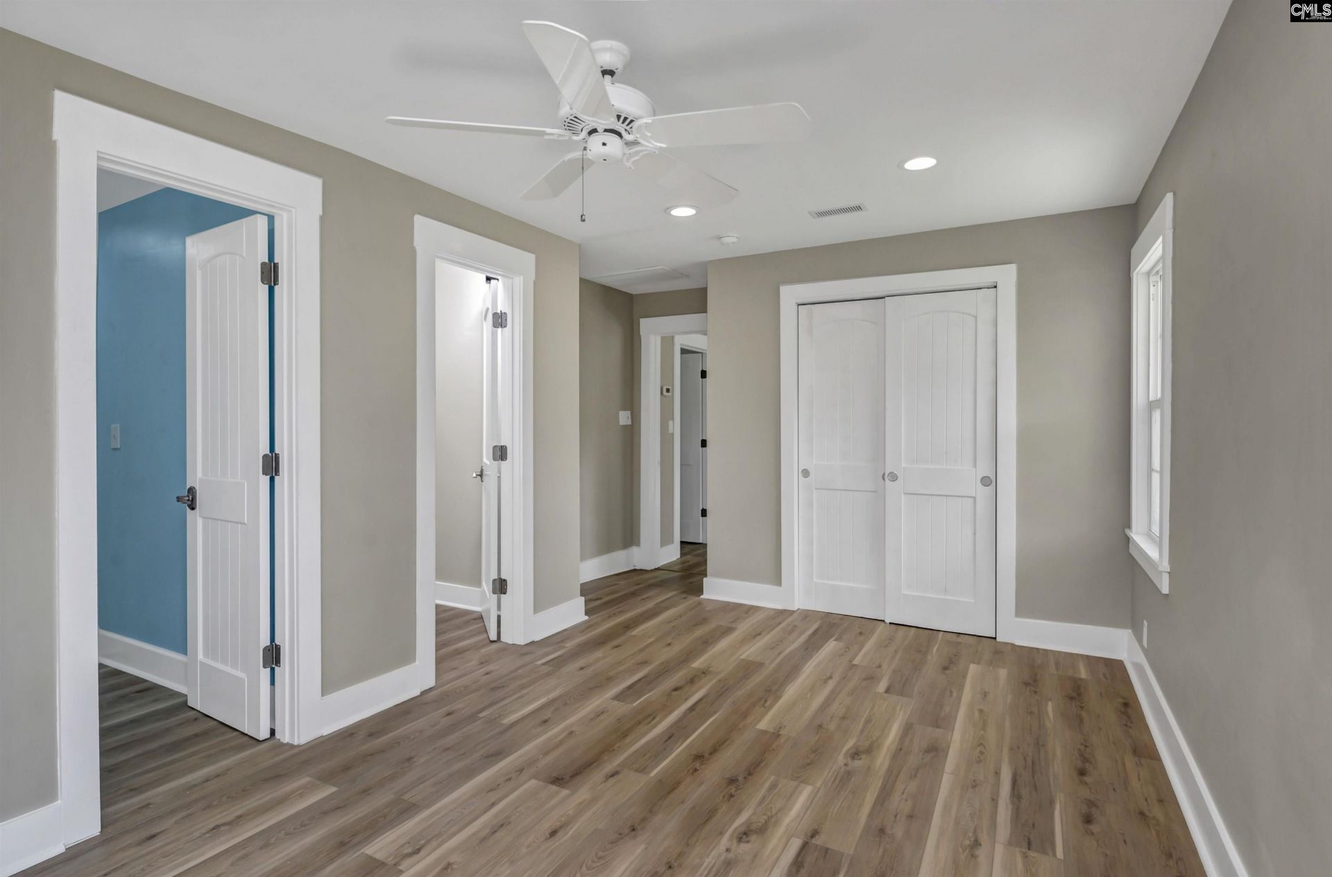 180 Artic Court Photo 16