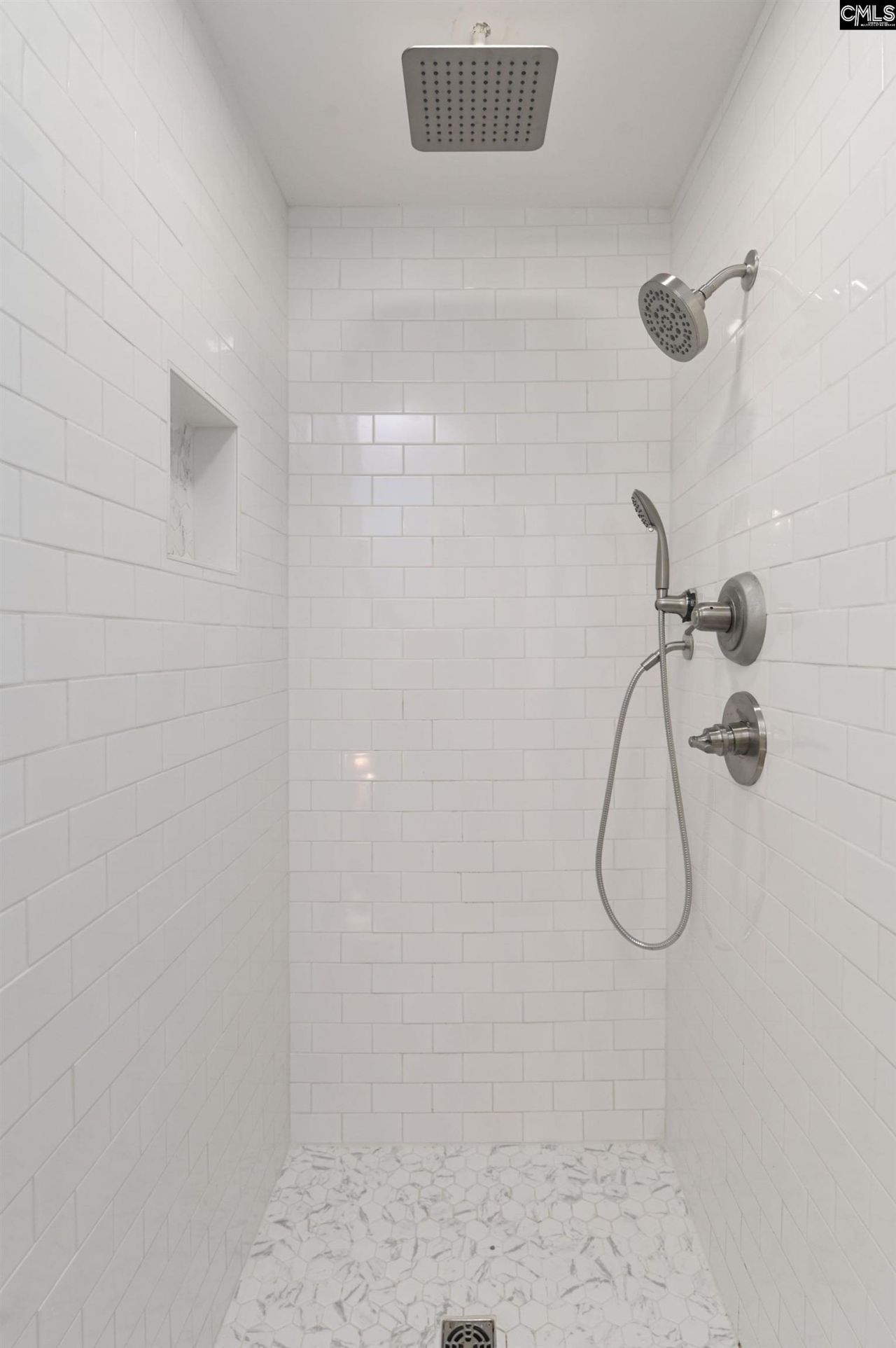 180 Artic Court Photo 27