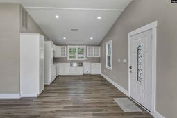 180 Artic Court photo 4