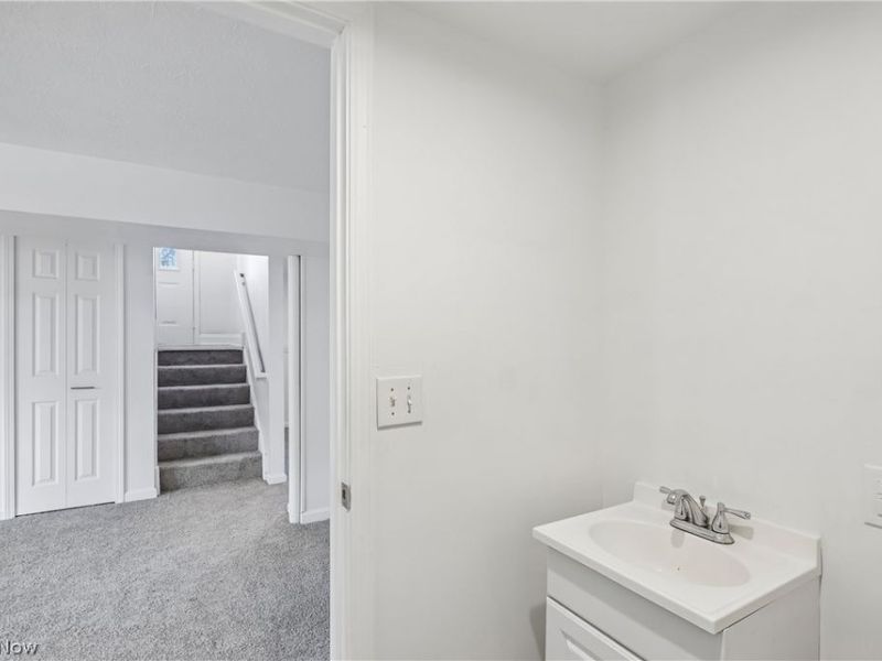 4137 Gary Avenue , Lorain, OH 44055 Photo 19