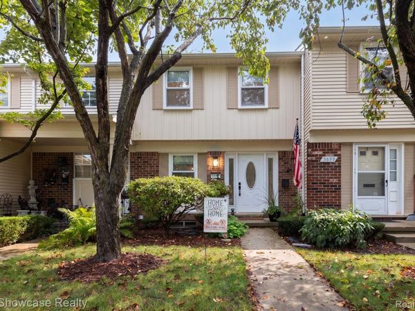 5697 Whitfield Drive, Troy, Mi 48098