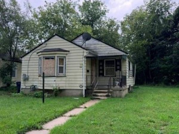 136 E McClellan Street , Flint, Mi 48505