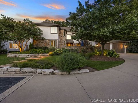 Main Photo