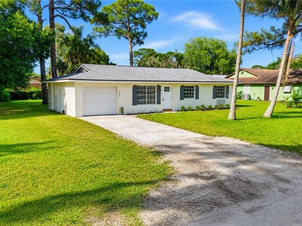 3156 1st Road, Vero Beach, FL 32968