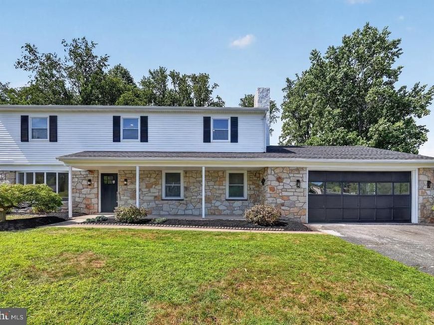 207 Sylvan Drive, Pottstown, PA 19465 Main Photo