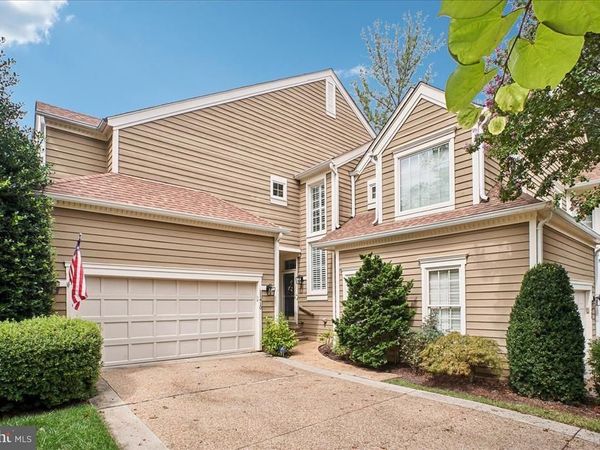 11410 HOLLOW TIMBER WAY, RESTON, VA 20194