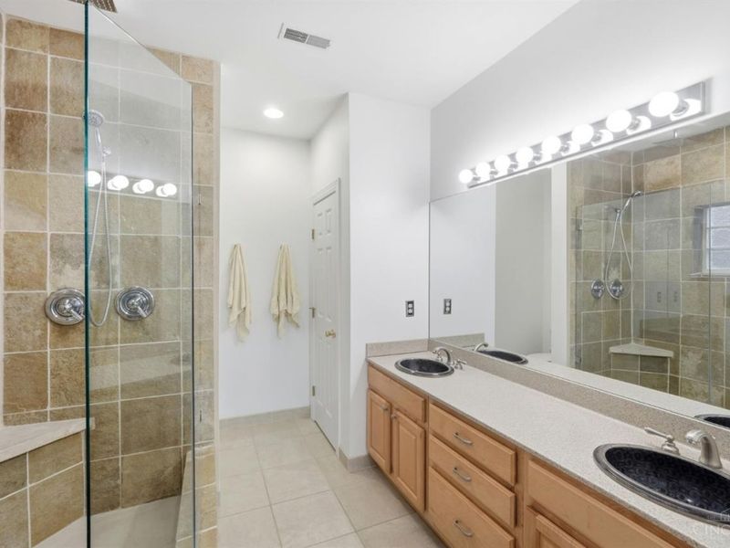 336 Boal Street, Cincinnati, OH 45202 Photo 35