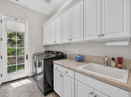 5985 Cartier Drive, Reno, NV 89511 Photo