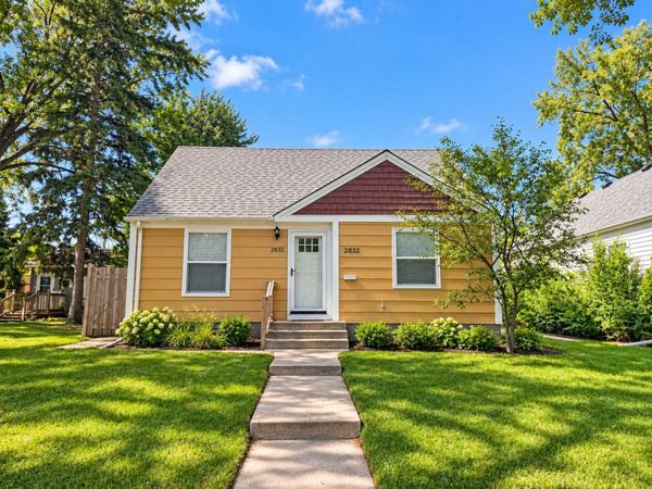 2832 Florida Avenue S, Saint Louis Park, MN 55426