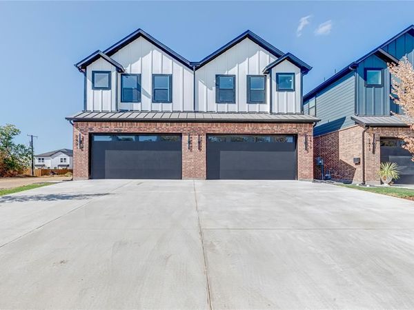 2419 & 2421 Meyers Street , Dallas, TX 75215