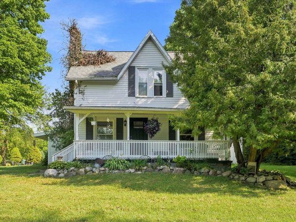 13921 Old 14 Mile Road NE, Greenville, MI 48838