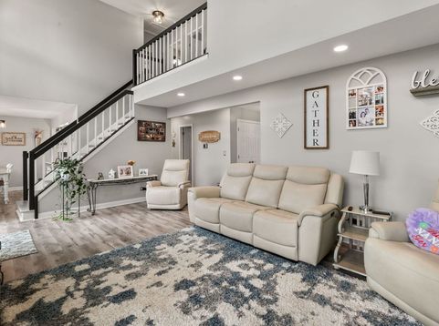 Main Photo