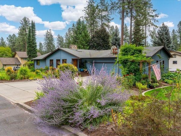 4504 E Lane Park Rd, Spokane, WA 99021