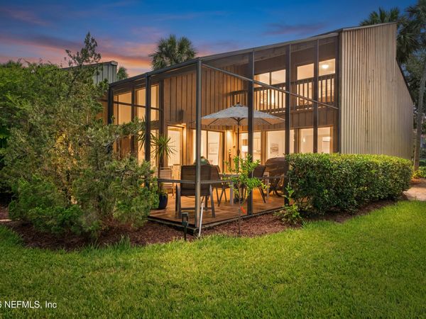 10017 SAWGRASS Drive E, Ponte Vedra Beach, FL 32082