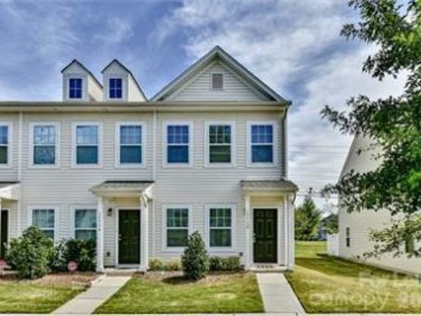 13732 Calloway Glen Drive , Charlotte, NC 28273