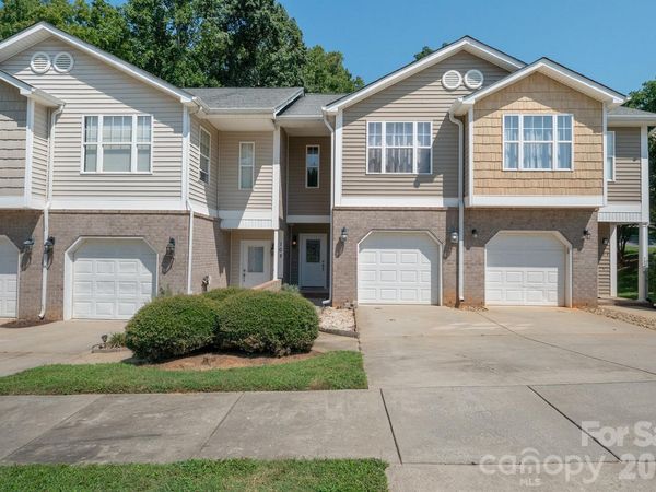 106 Sherman Oaks Lane , Mooresville, NC 28115