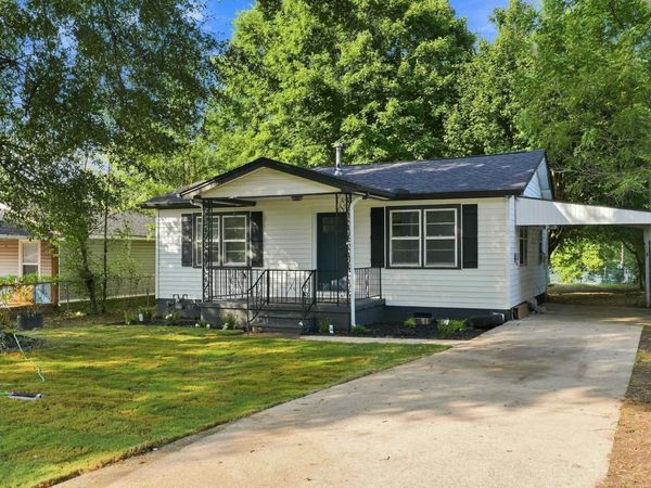 110 Patton St, Florence, AL 35630