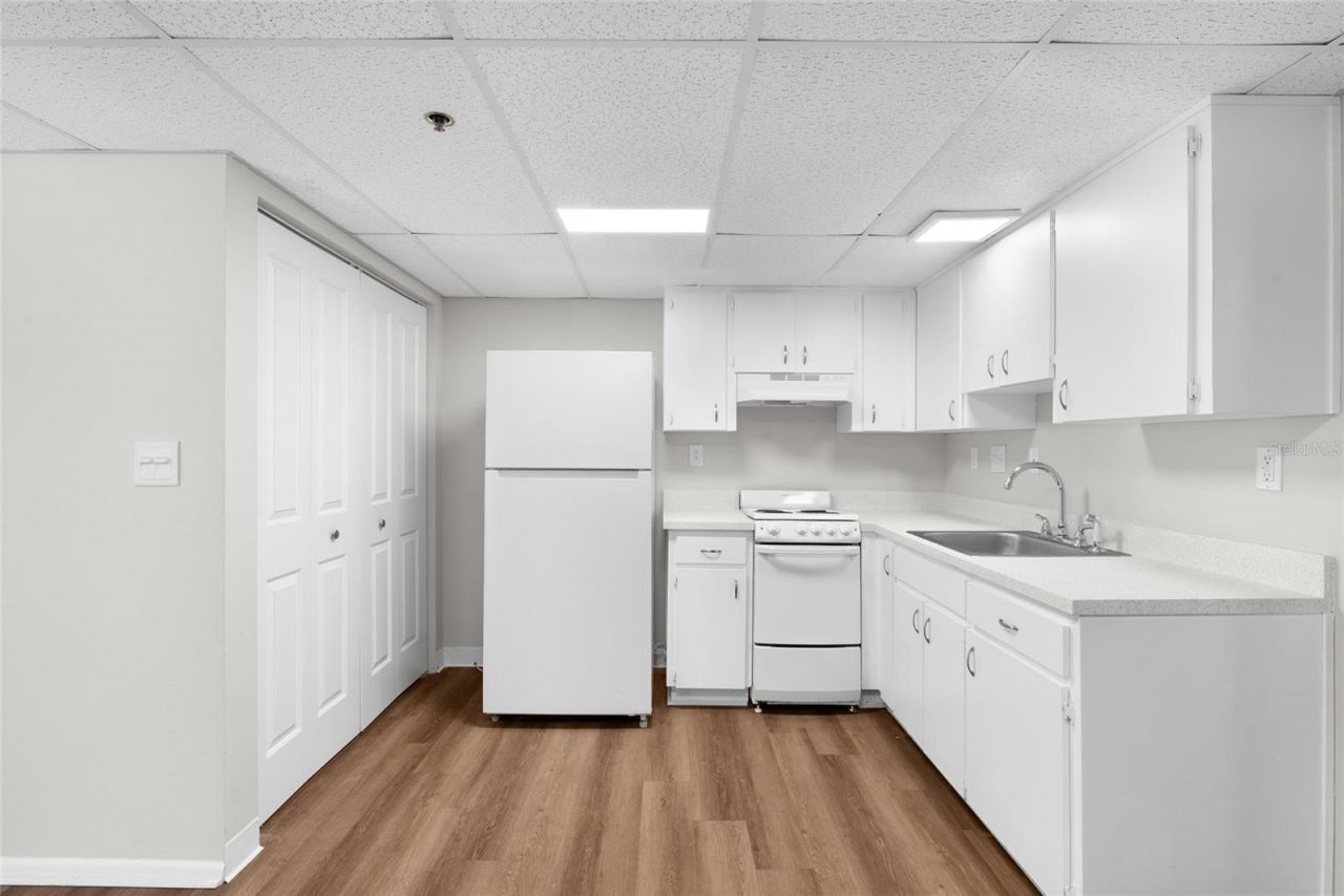 411 1st Avenue N, Unit 308, Saint Petersburg, FL 33701 Photo