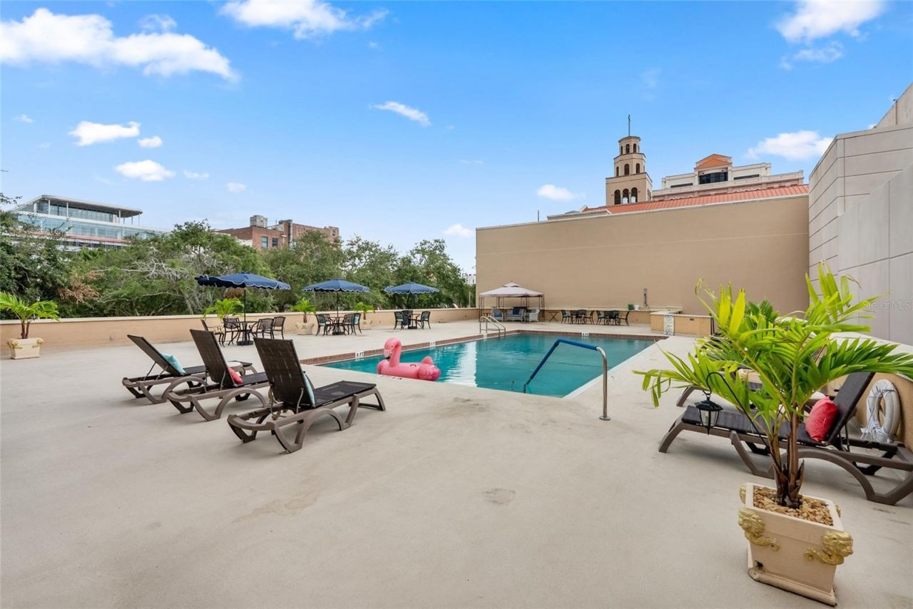 411 1st Avenue N, Unit 308, Saint Petersburg, FL 33701 Photo