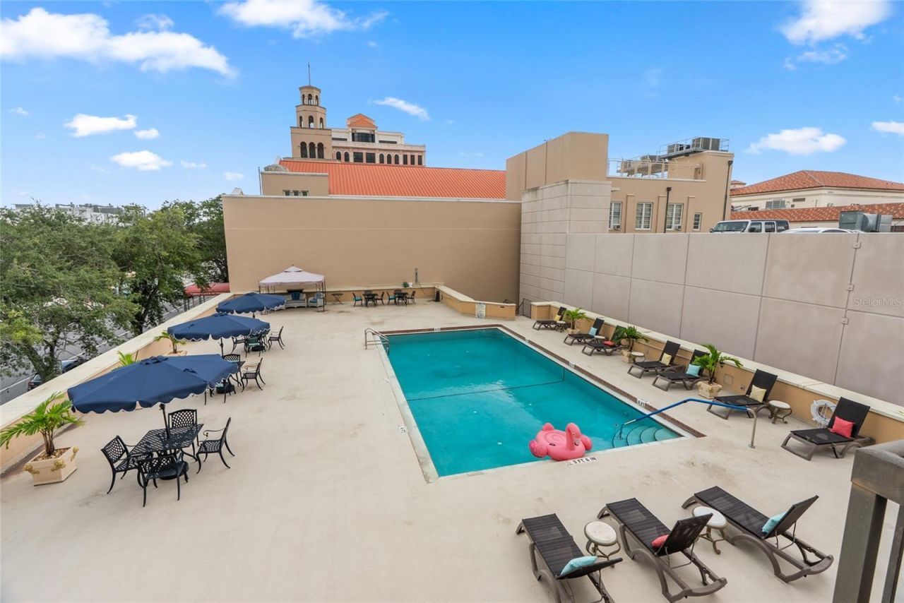 411 1st Avenue N, Unit 308, Saint Petersburg, FL 33701 Photo