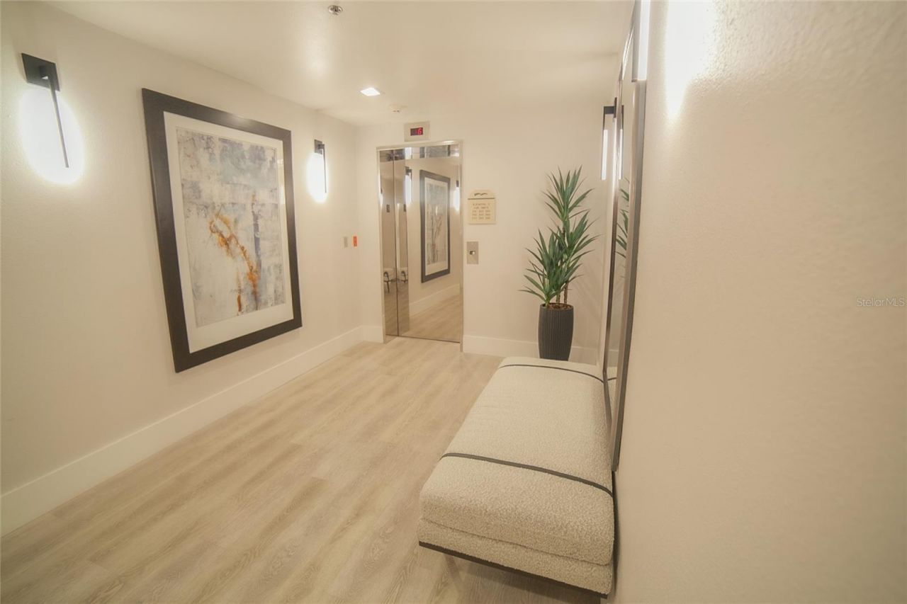 3040 Grand Bay Boulevard, Unit 292, Longboat Key, FL 34228 Photo