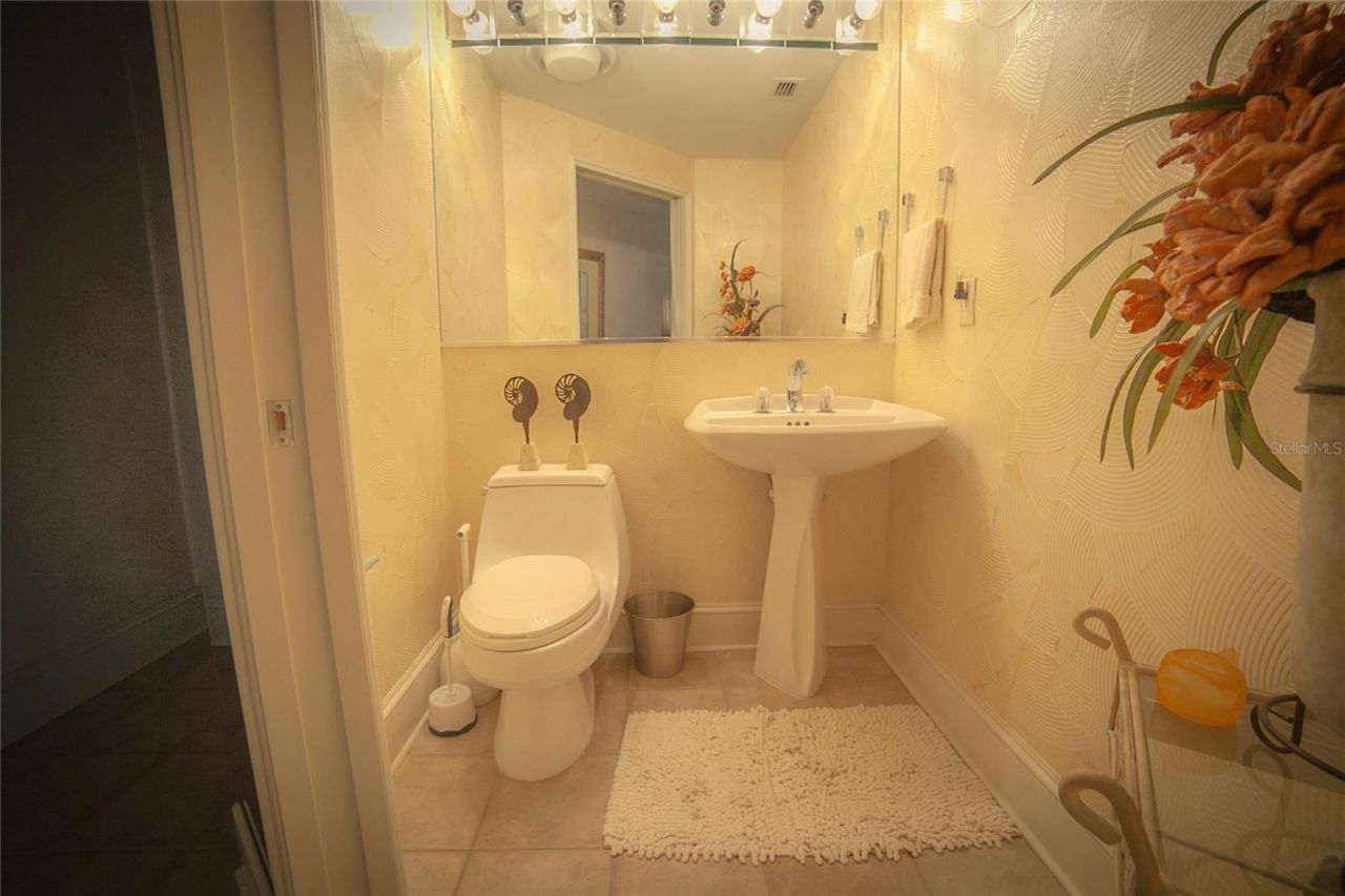 3040 Grand Bay Boulevard, Unit 292, Longboat Key, FL 34228 Photo