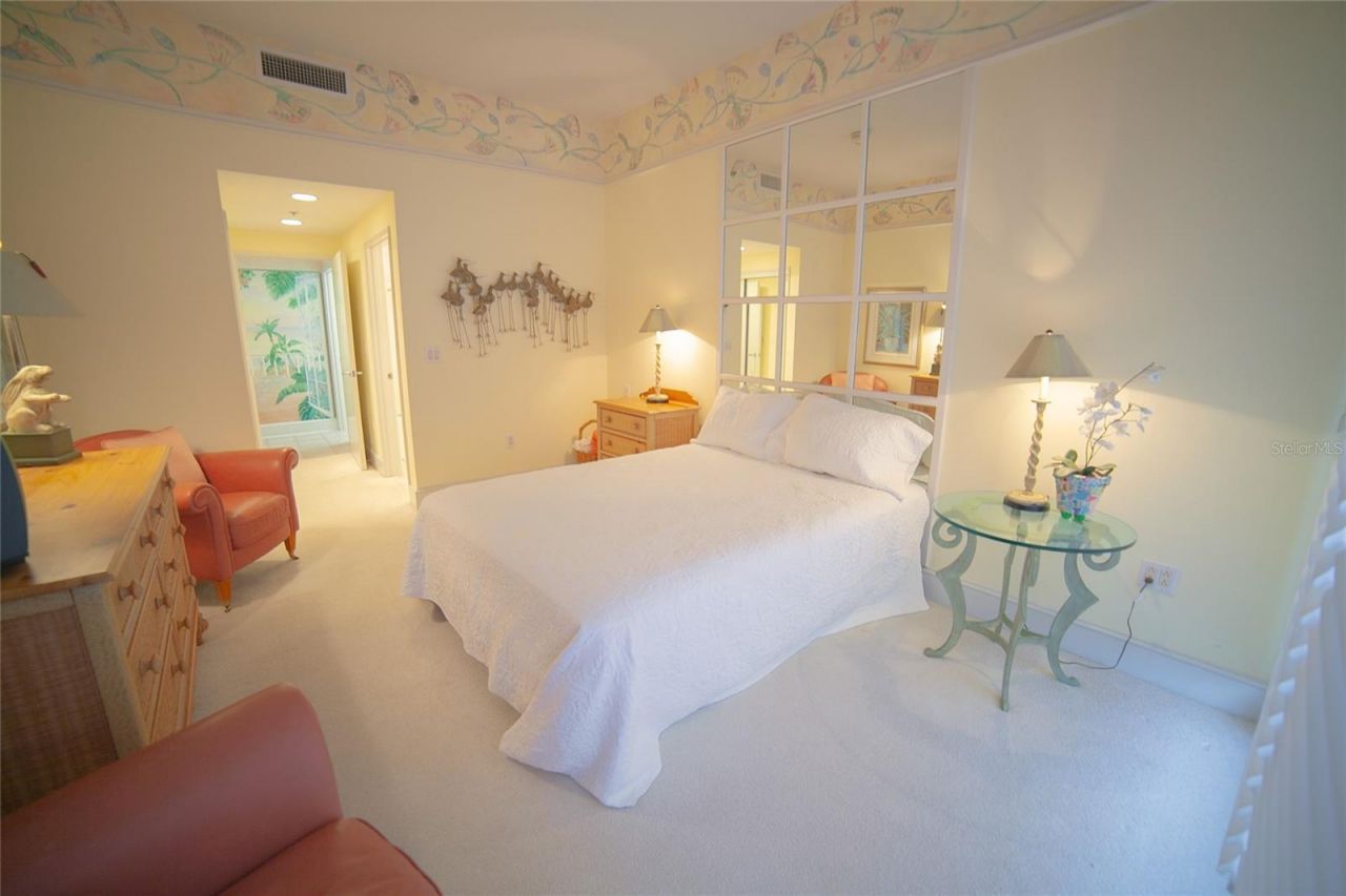 3040 Grand Bay Boulevard, Unit 292, Longboat Key, FL 34228 Photo
