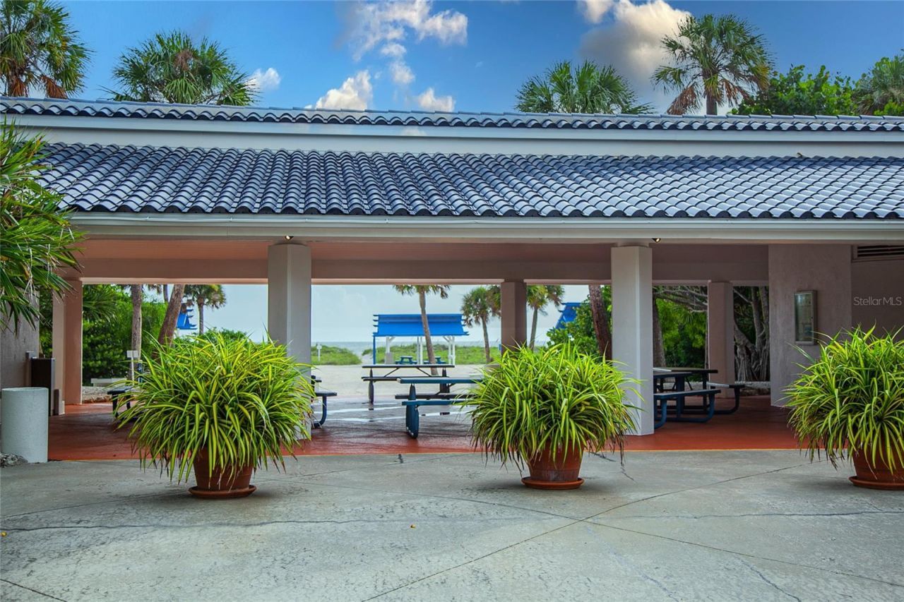 3040 Grand Bay Boulevard, Unit 292, Longboat Key, FL 34228 Photo