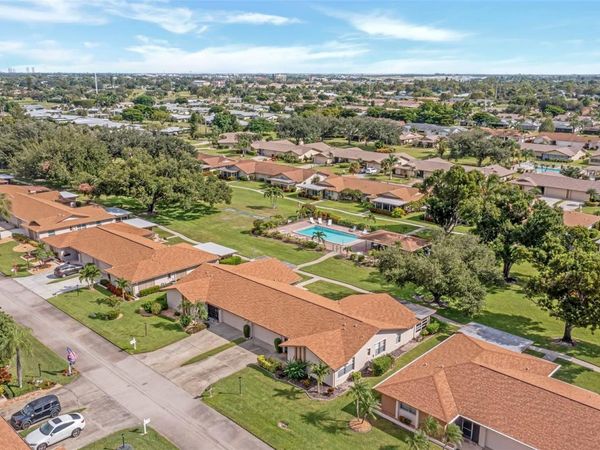 5584 BURING COURT , FORT MYERS, FL 33919