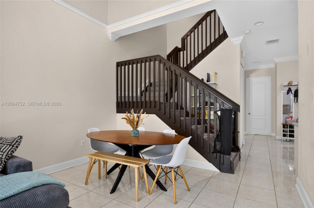 628 SW 147th Ter, Pembroke Pines, FL 33027 Photo