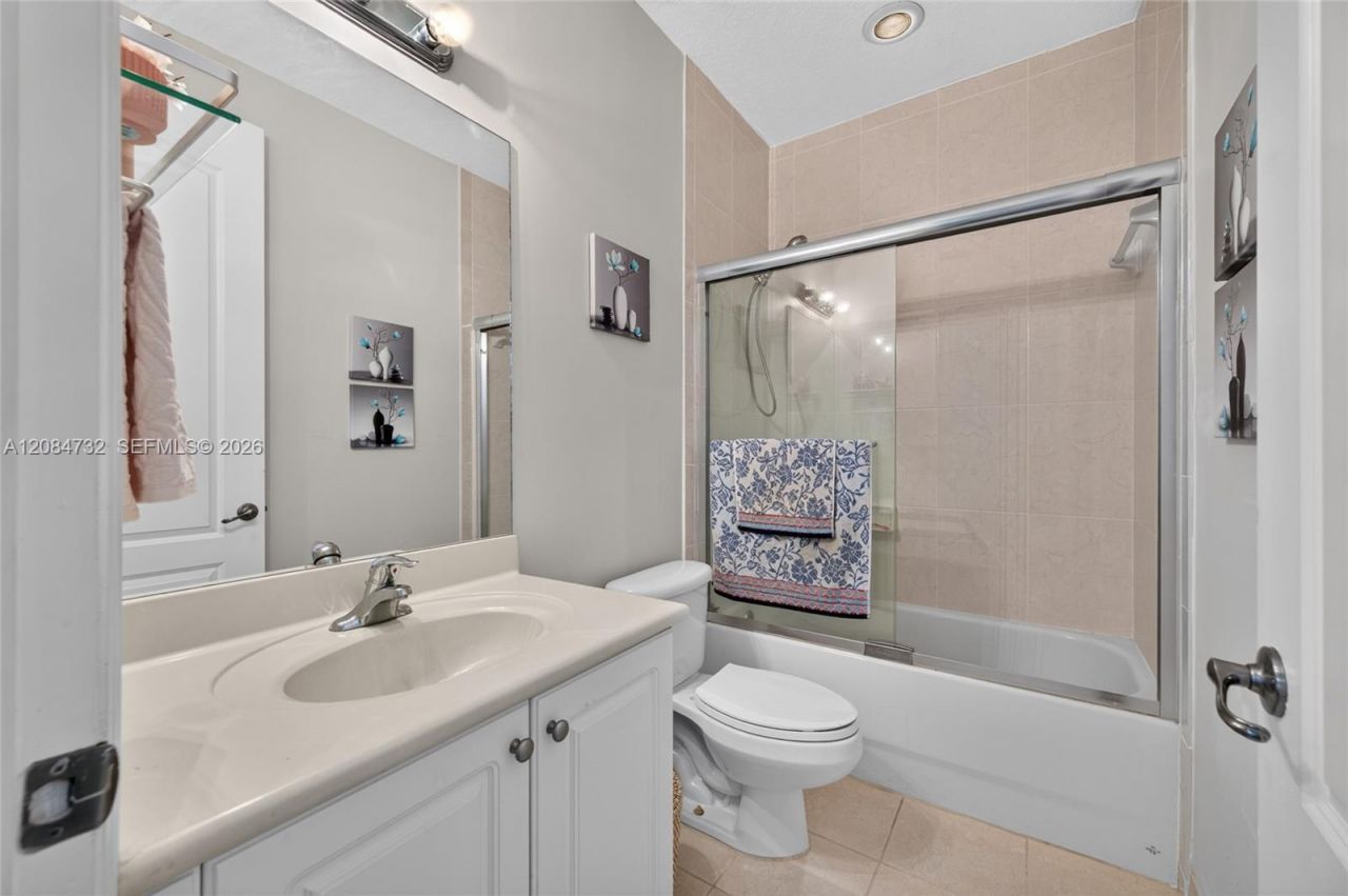 628 SW 147th Ter, Pembroke Pines, FL 33027 Photo
