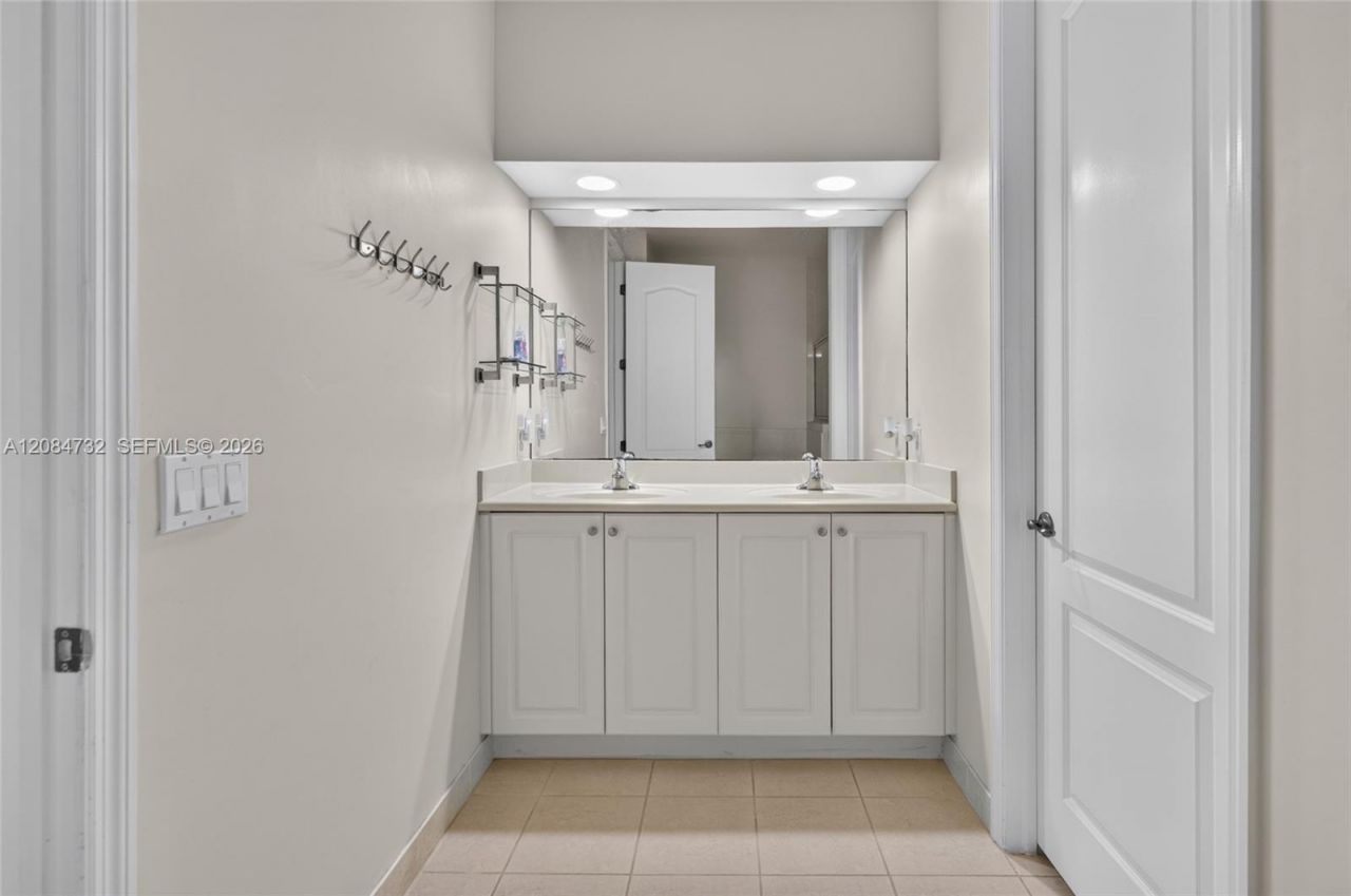 628 SW 147th Ter, Pembroke Pines, FL 33027 Photo