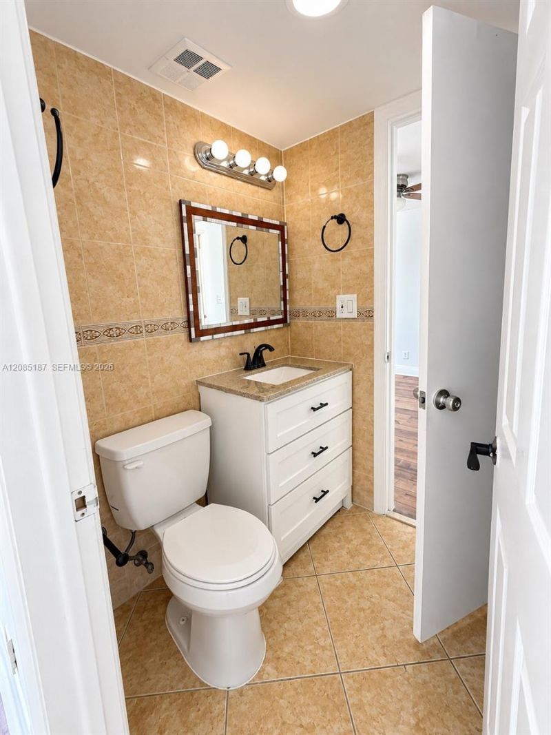 3551 NW 95th Ter, Unit 303, Sunrise, FL 33351 Photo