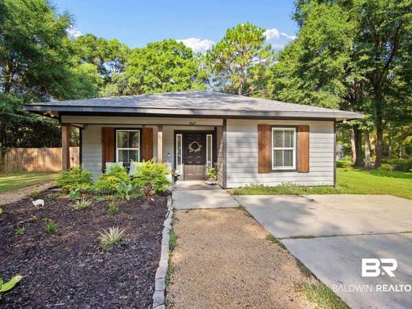 4617A Vacu Maid Drive, Wilmer, AL 36587