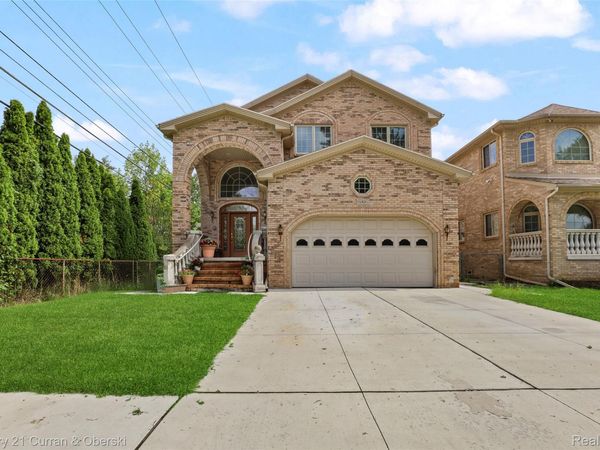 6326 Whitefield Street , Dearborn Heights, Mi 48127