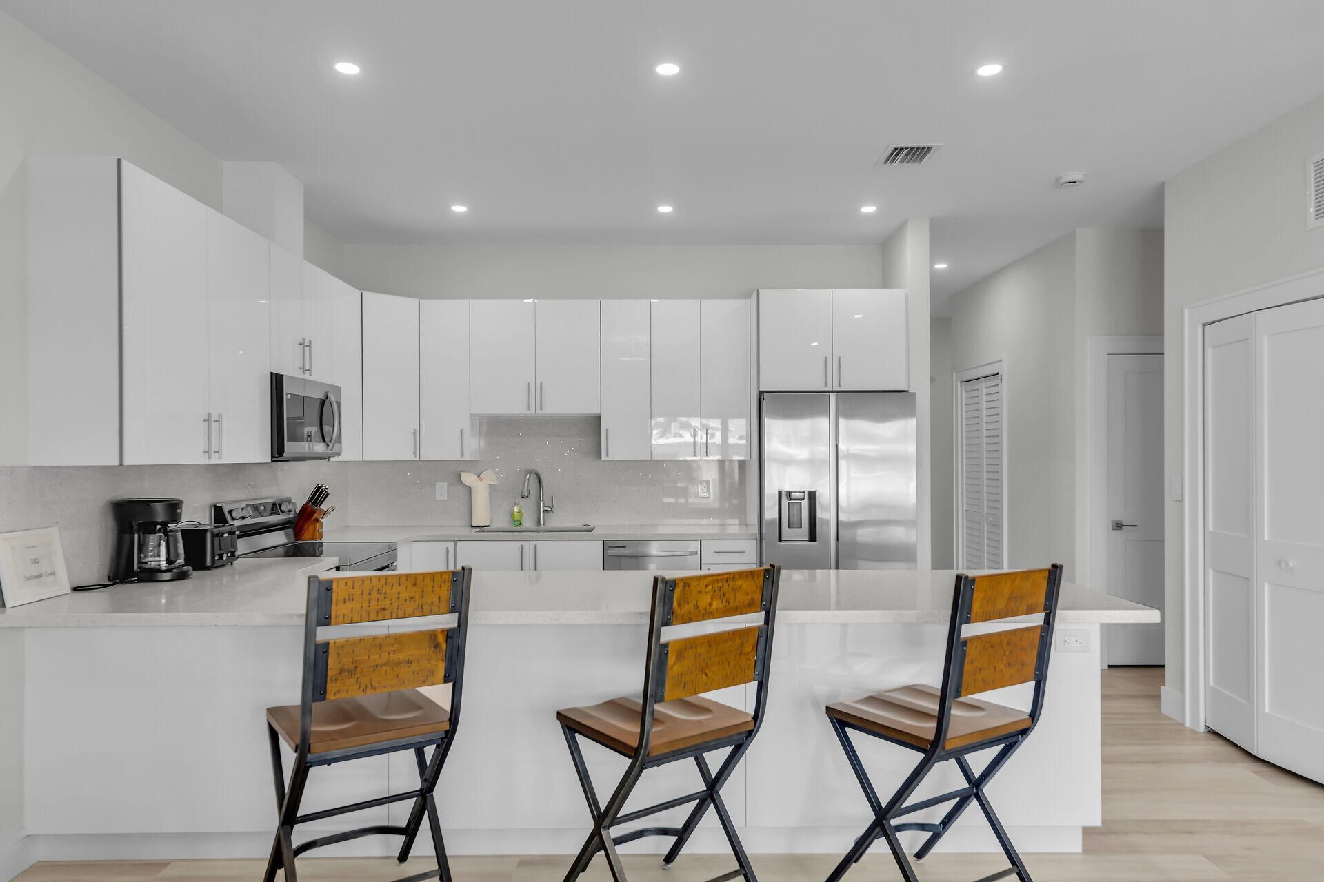 232 Sadowski, Key Colony, FL 33051 Photo