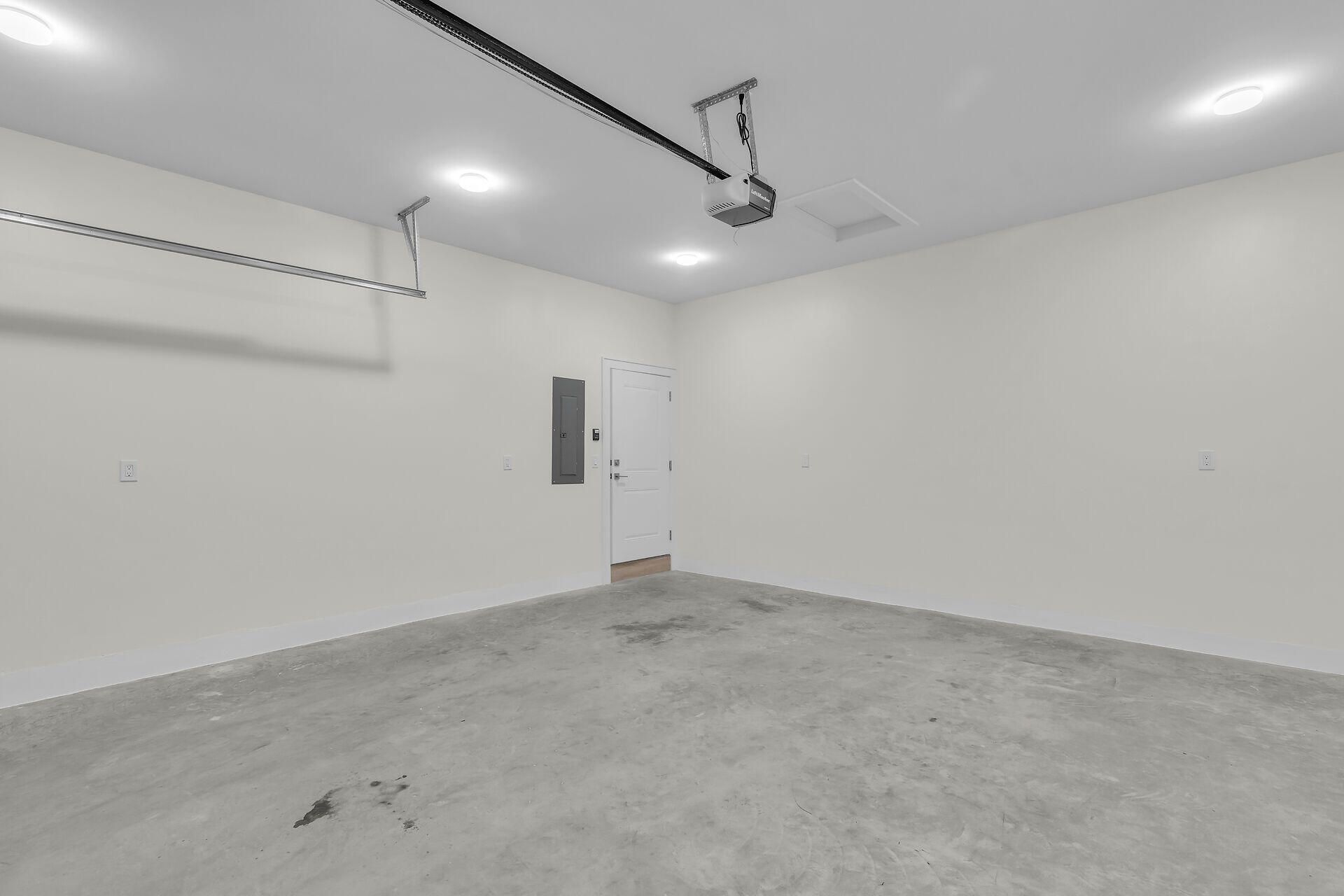 232 Sadowski, Key Colony, FL 33051 Photo