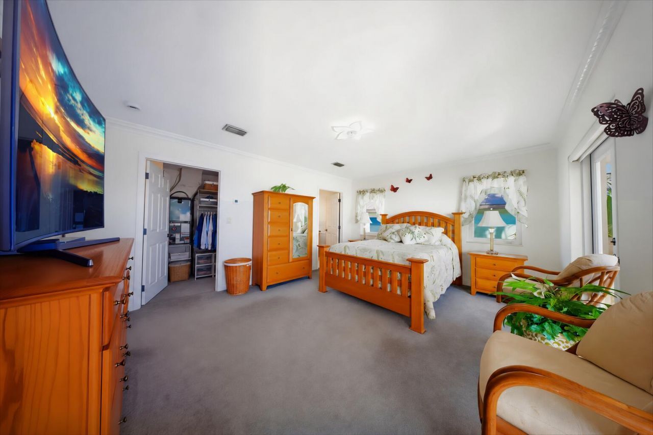 1285 Coury Drive, Key Colony, FL 33051 Photo