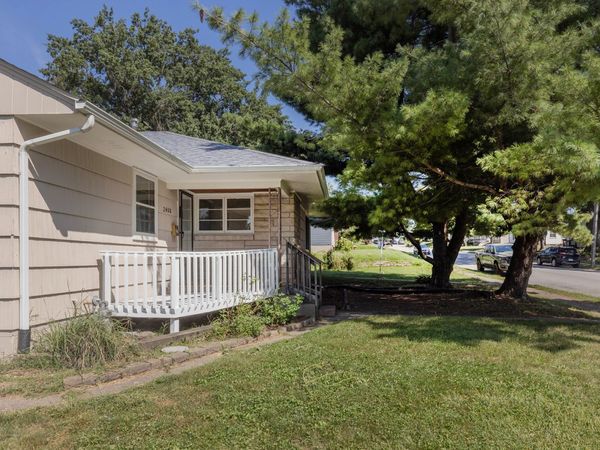 2408 Madison Street , Davenport, IA 52804