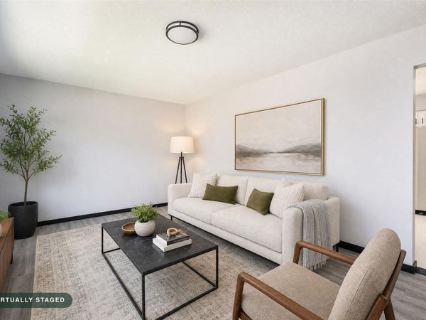 1625 South View Drive NW, Cedar Rapids, IA 52405