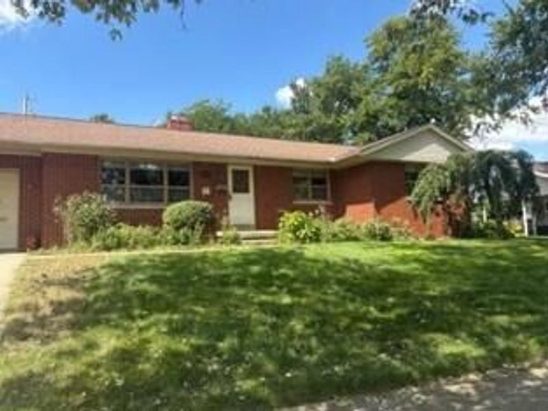 67 Amokee Place, Tipp City, OH 45371 Photo 2