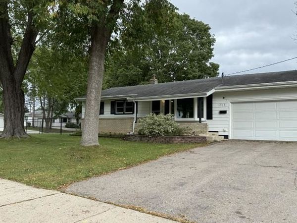 1517 Homberg Lane, Madison, WI 53716